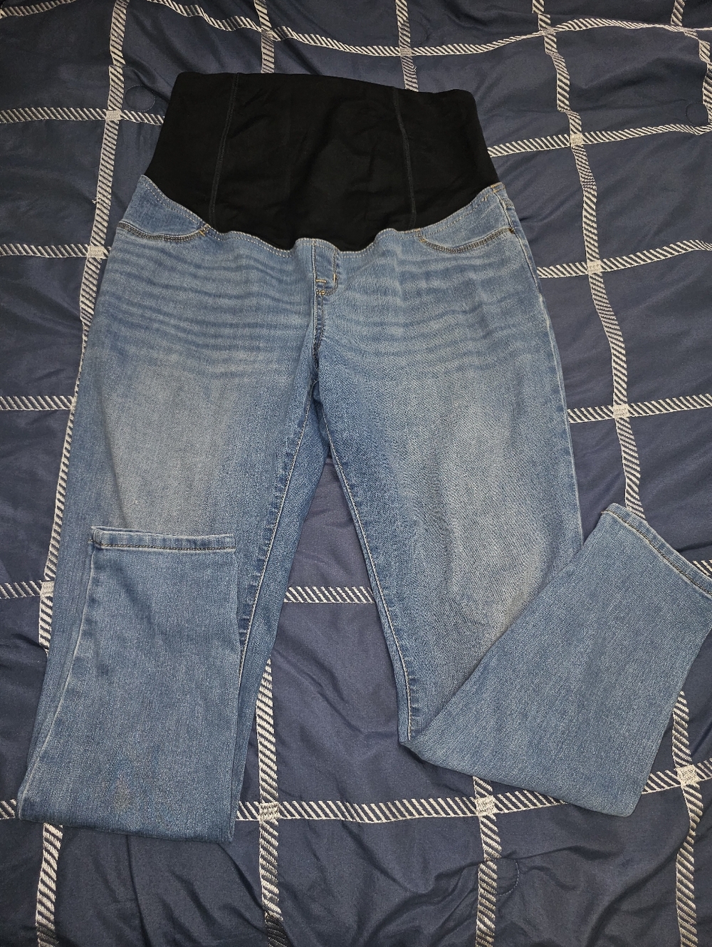 Isabel Maternity by Ingrid & Isabel Blue Denim Jeans with Black Overband (#79) - Picture 3 of 6